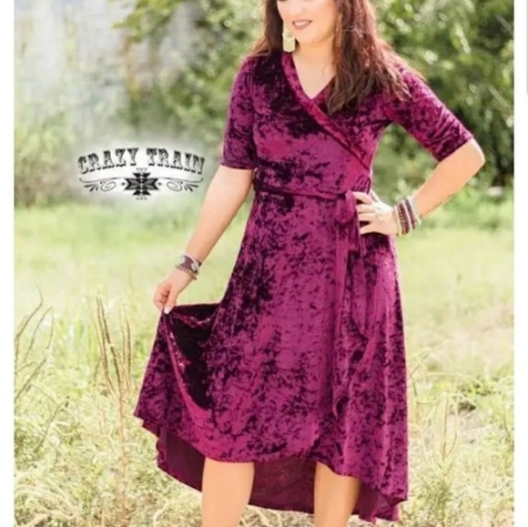 Crazy Train Women's Crushed Red Wine  Velvet Belted Midi Dress - Picture 2 of 10